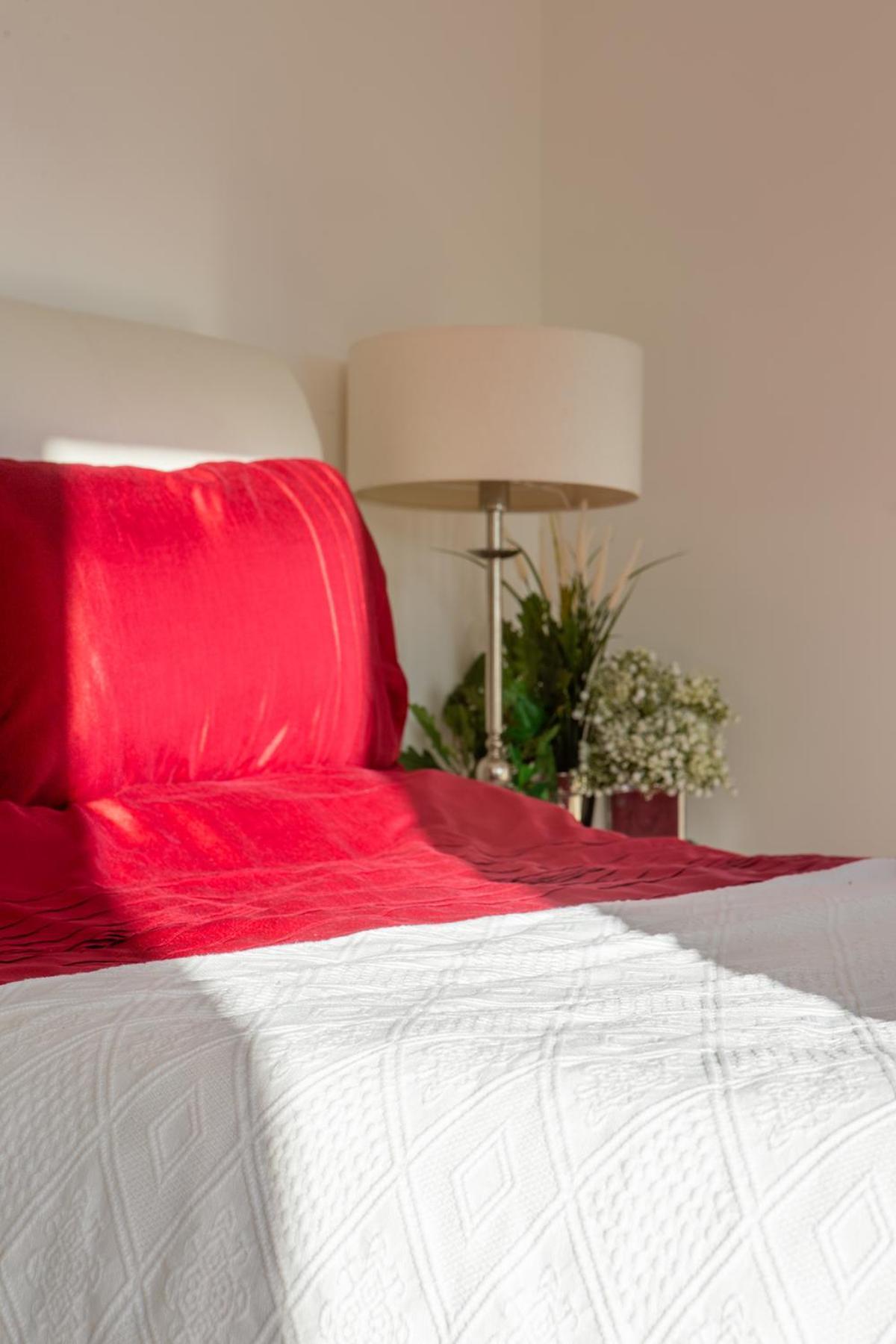 The Retreat, Sauna & Hot Tub, Charming & Cosy Gem Бландфорд Форъм Екстериор снимка